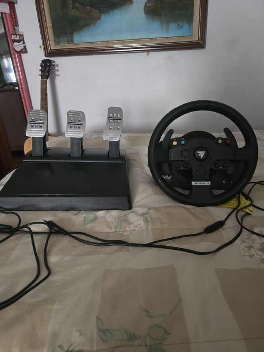 Thrustmaster TMX Pro Force Feedback + Pedais para xbox/pc