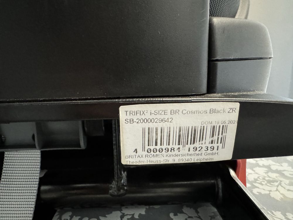 Автокрісло Britax Römer TRIFIX2 i-SIZE (Cosmos Black)