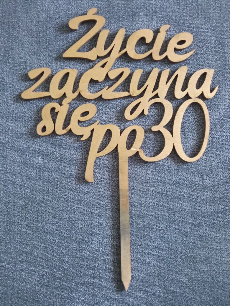 Topper na tort Życie zaczyna się po 30