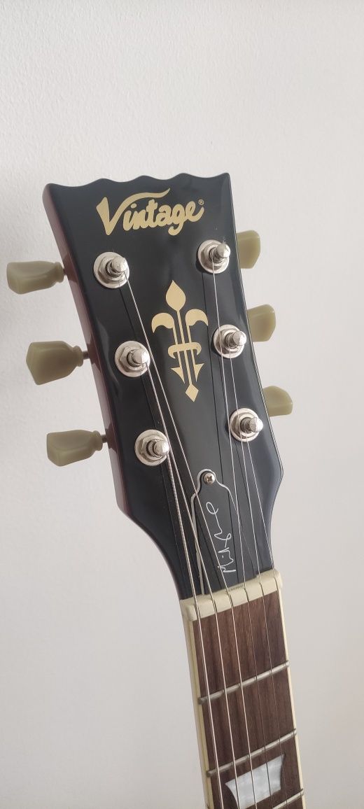 Vintage v100 Les Paul Midge Ure Signature Goldtop, p90