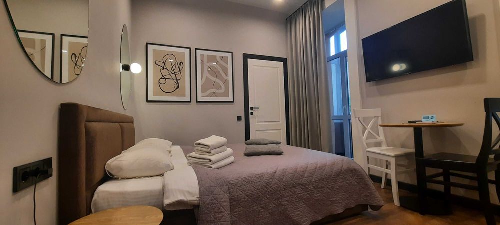 Здам сучасні апартаменти Жилянська центр