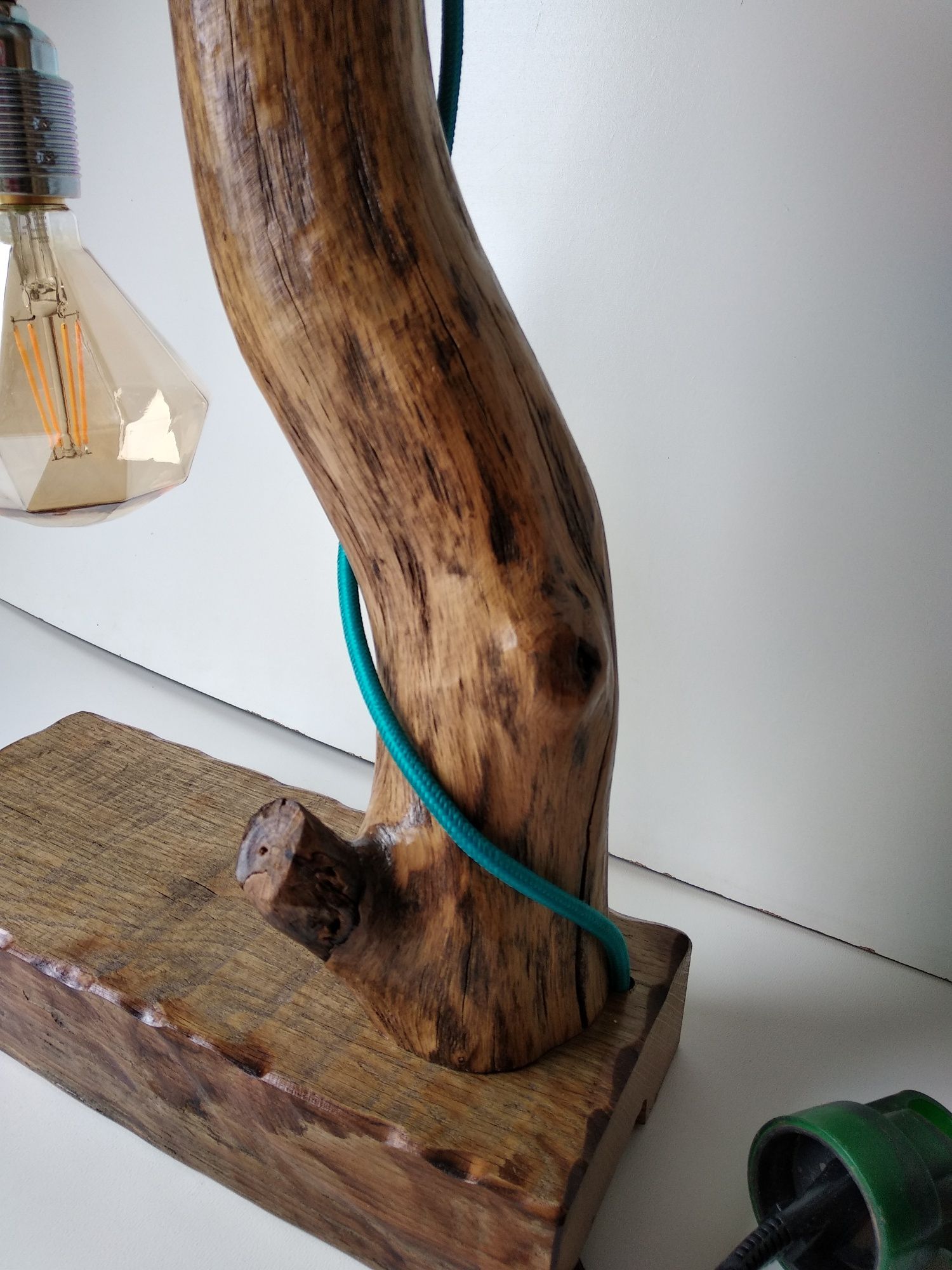 Stylowa lampka rustykalna dębowa