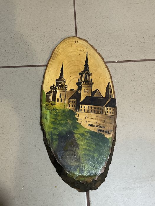 Wawel pamiatka z Krakowa, obraz na drzewie