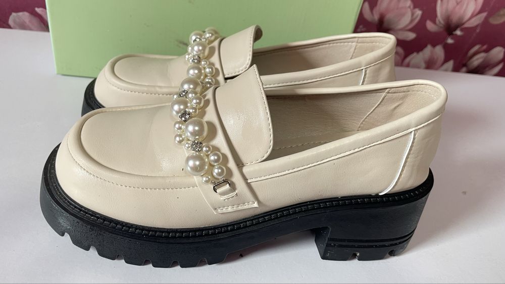 Лофери,туфлі,взуття