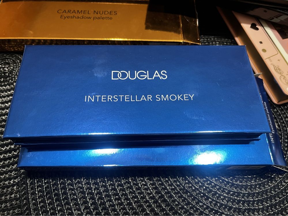 Paleta Cienie Douglas Interstellar Smokey / cienie