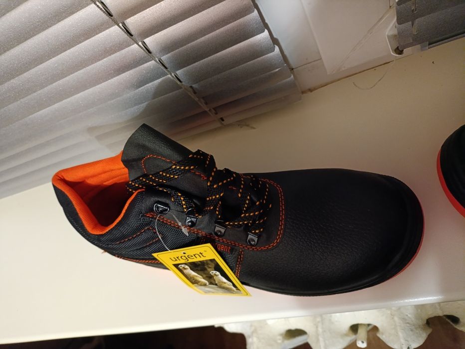 Шкіряне робоче захисне взуття