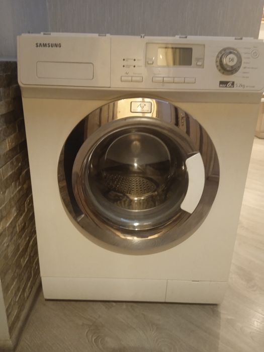 Стиральная машинка под разборку, цена договорная