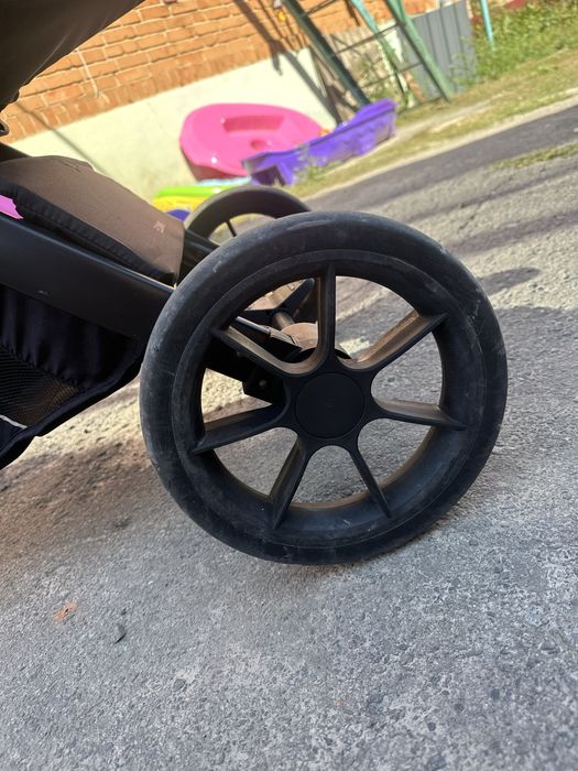 Продам прогулянкову коляску,візок,прогулянковий візок