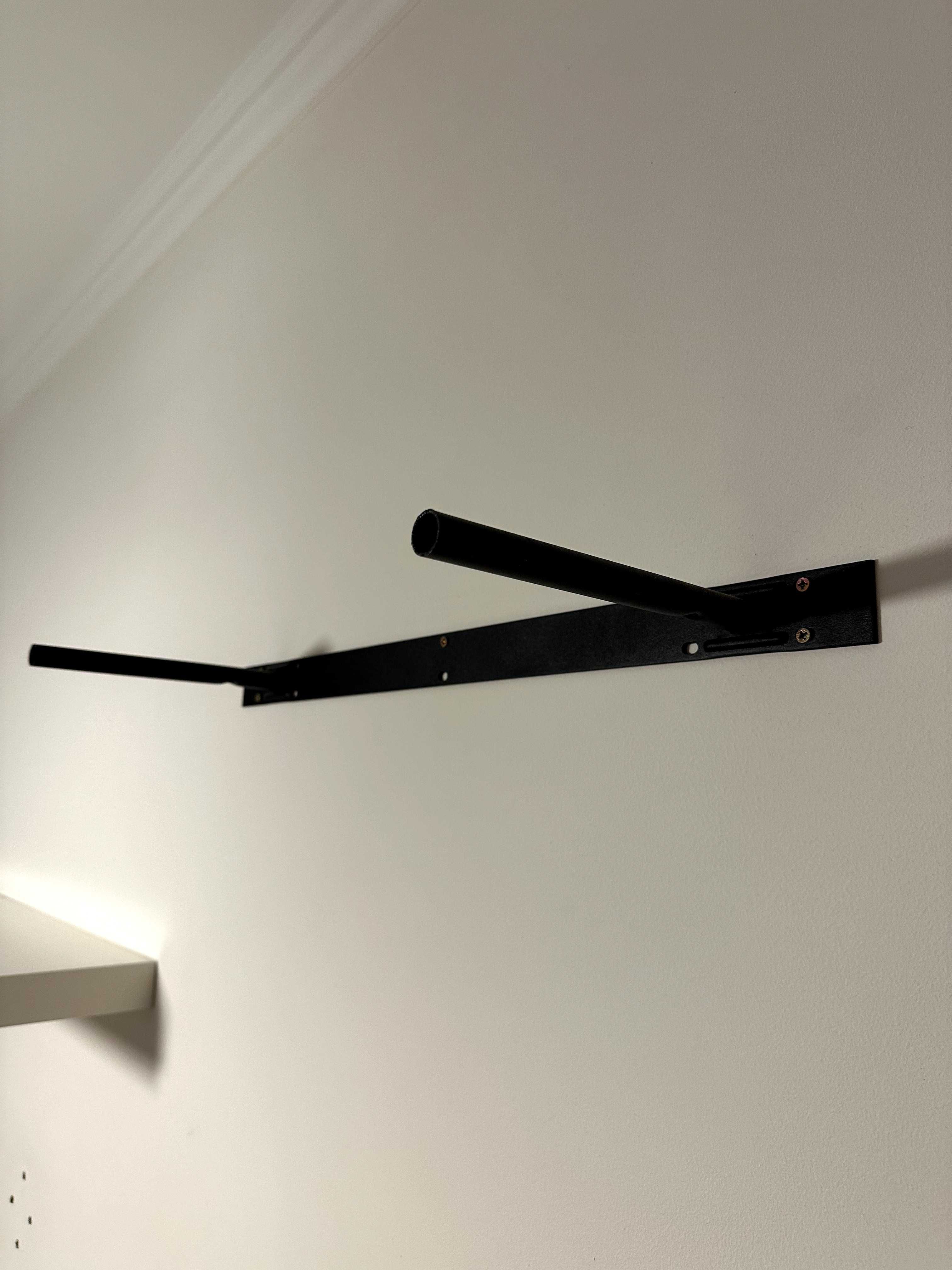 Conjunto de 2 prateleiras brancas do IKEA