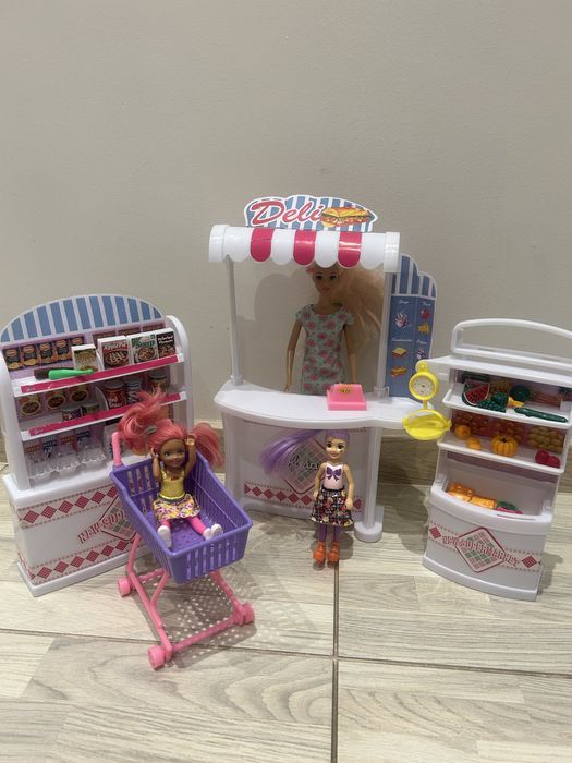 Sklep spozywczy Barbie