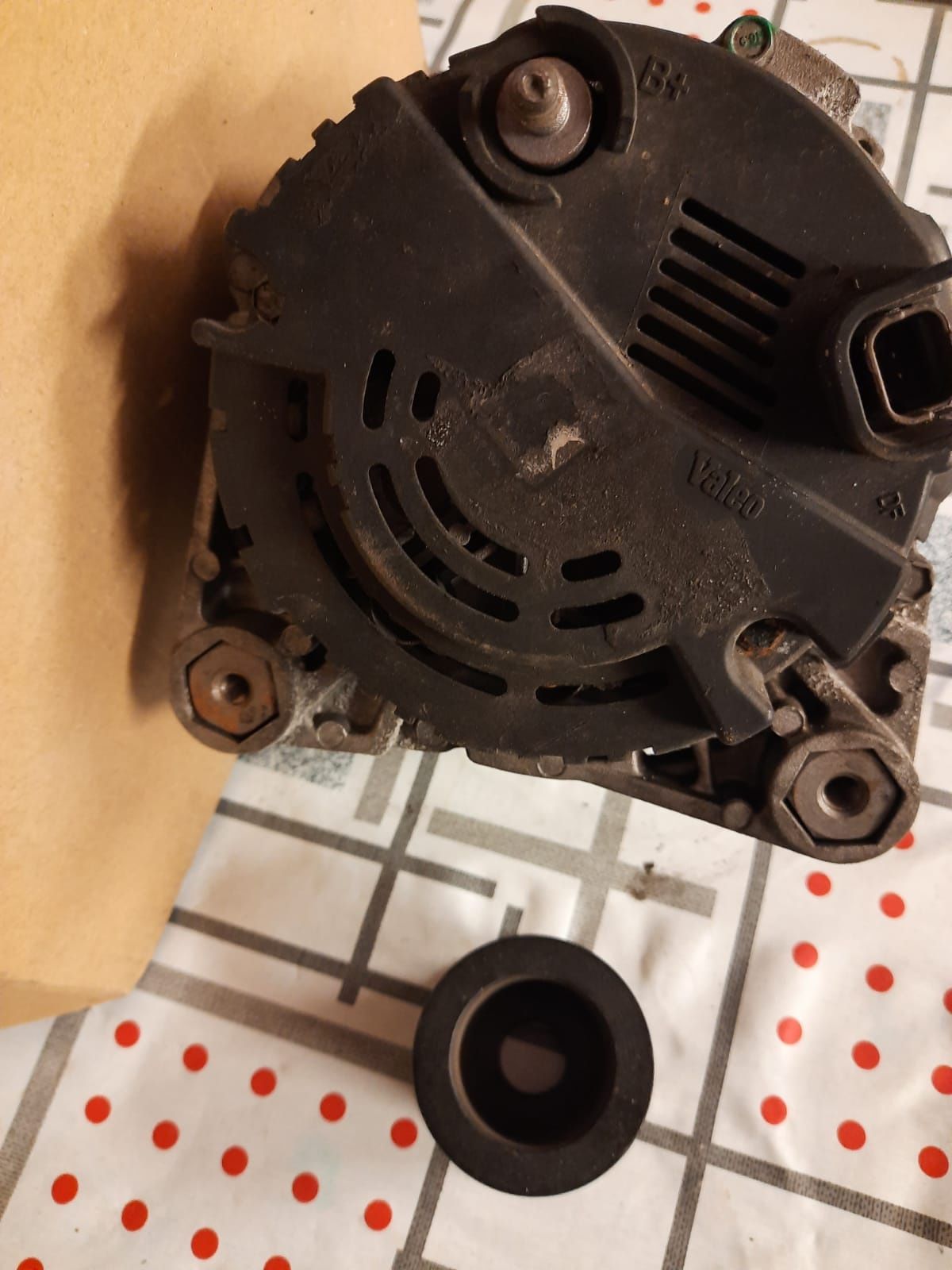 Alternator Renault traffic 2.5 cdti