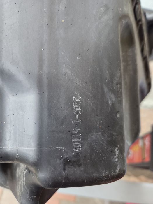 Корпус повітряного фільтра   Audi A6 C7