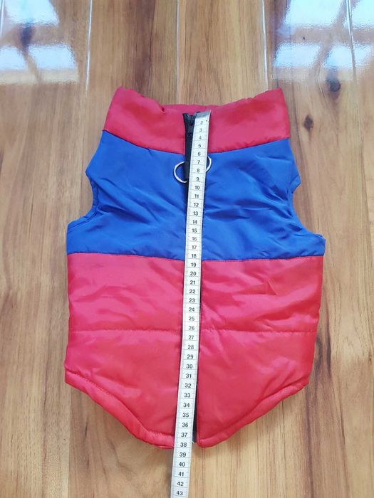 Czerwono niebieska kurtka na zamek Primark Pets L ocieplana