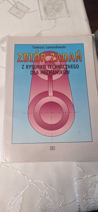 Zbiór zadań z rysunku technicznego dla mechaników