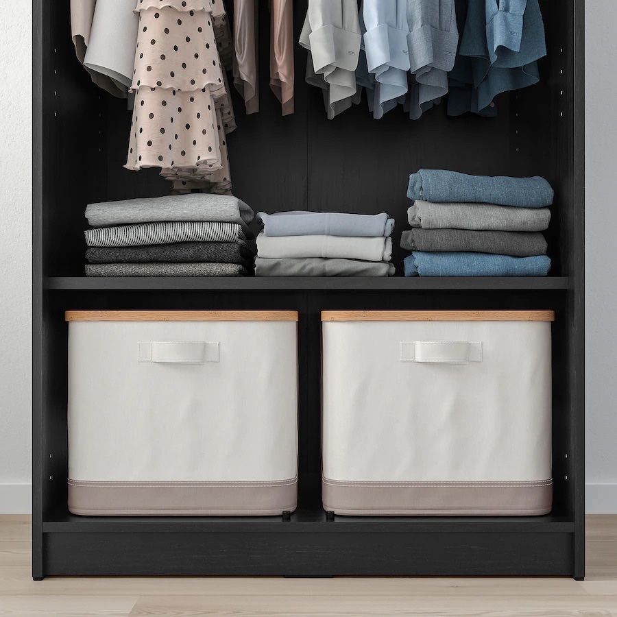 Roupeiro IKEA RAKKESTAD / cabeceiras pés palito / poltrona veludo