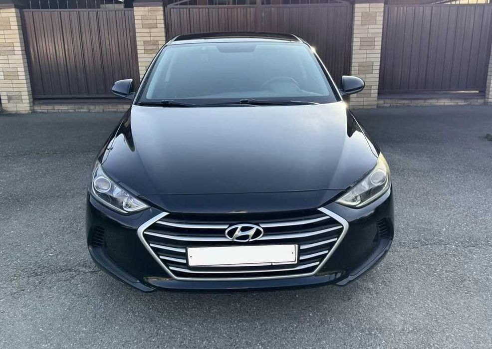 Hyundai Elantra 2.0, 2018