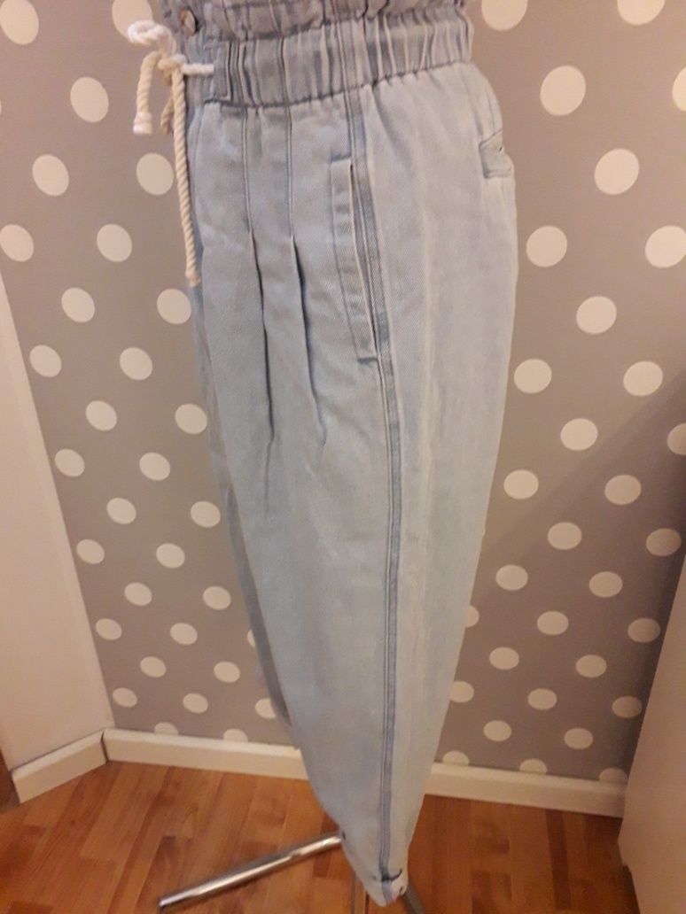 Spodnie buggy Stradivarius S wysoki stan
