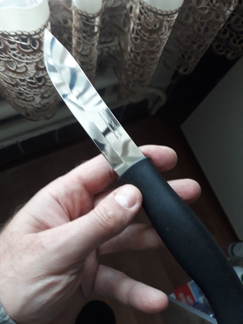 Нож кухонный новый