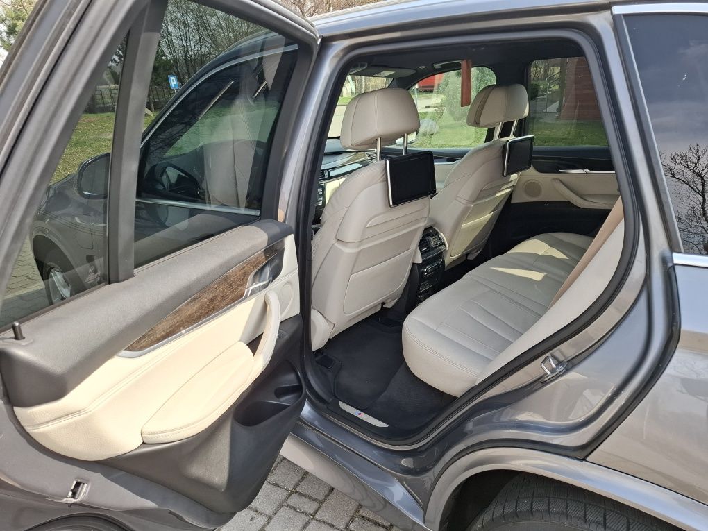 BMW X5 F15 M Pakiet, salon PL, xDrive, dociagi, head up, hybryda 313KM