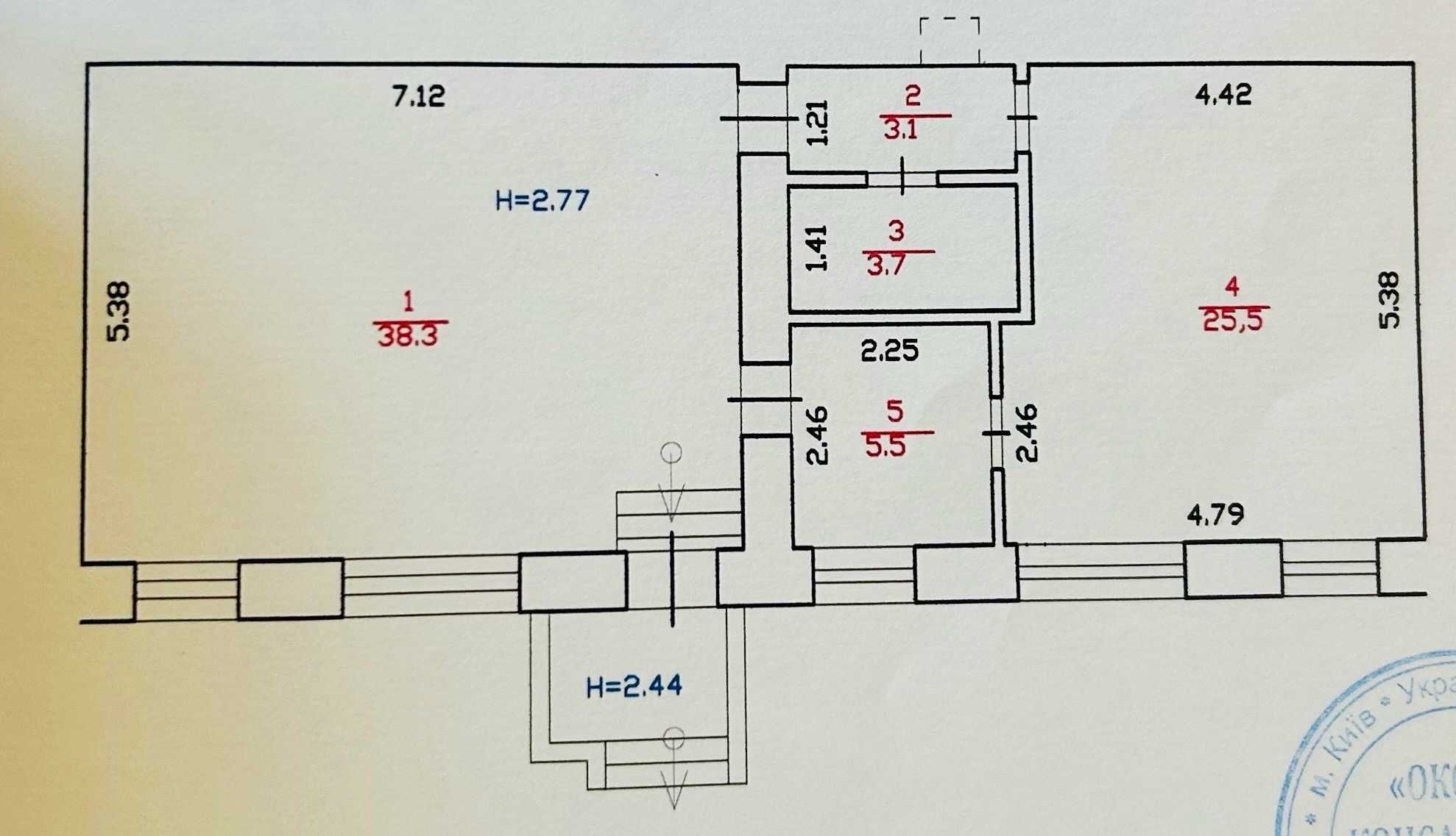 Оренда фасадного нежитлового приміщення 76,1 кв.м. по вул.Бойчука, 30