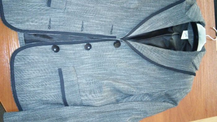 Żakiet, marynarka damska Jacqueline Riu rozmiar 38