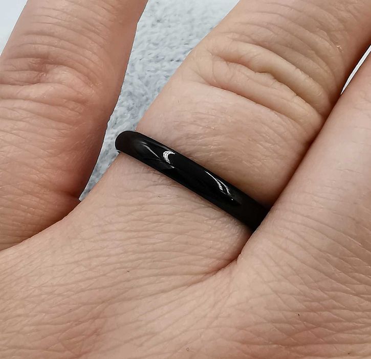 Pierścionek obrączka czarna stal chirurgiczna średnica 17 mm