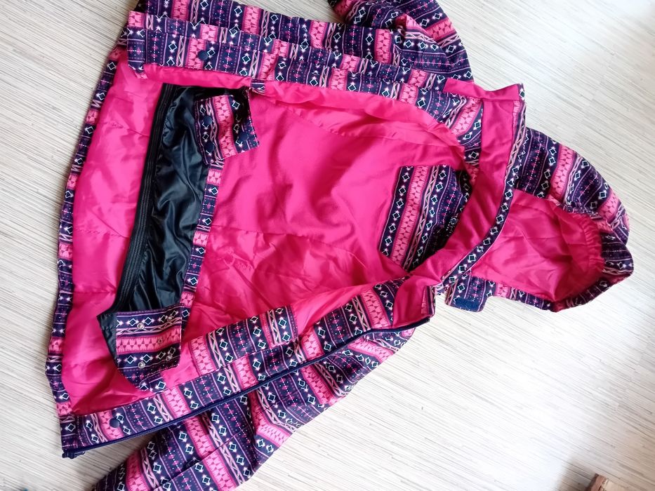 Kurtka zimowa rozmiar 152 cm kurteczka narciarska dla dziewczynki