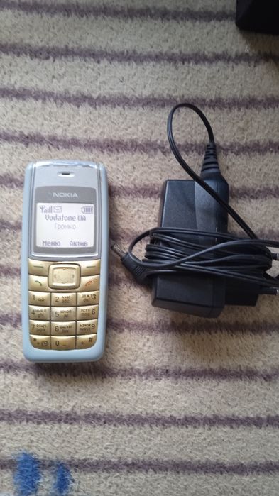 Архівний Nokia 1112.