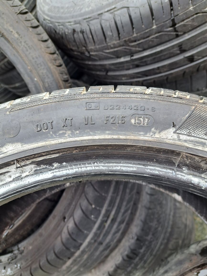 Opona pojedyncza 255/40R19 Pirelli Pzero Rosso