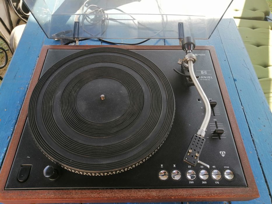 Gramofon Daniel G-1100 fs