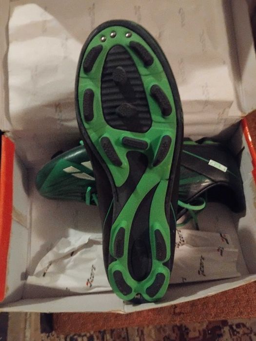 Nowe buty do gry w piłkę