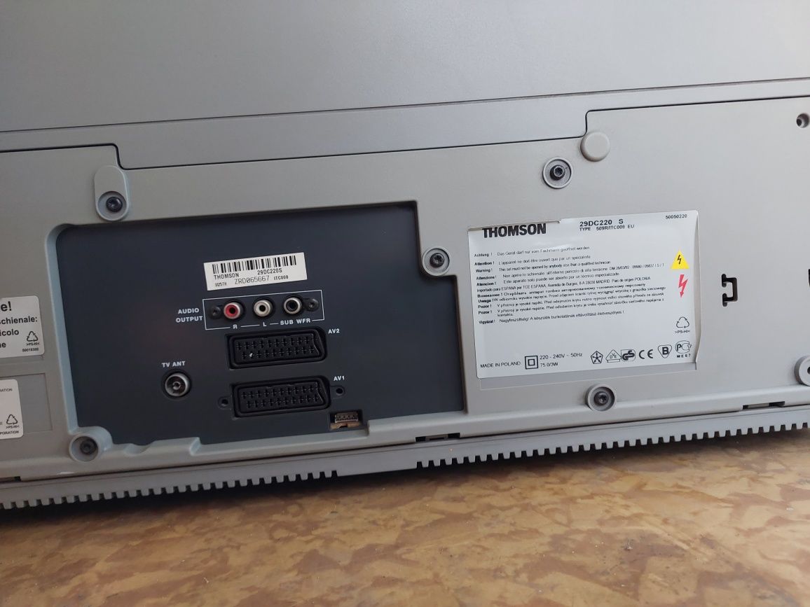 Telewizor kineskopowy Thomson 29 cali