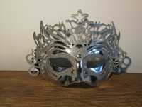 Błyszcząca srebrna maska na bal maskowy Przebranie karnawał