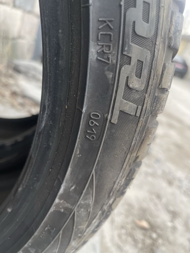 Резина 225 40 R18 летняя