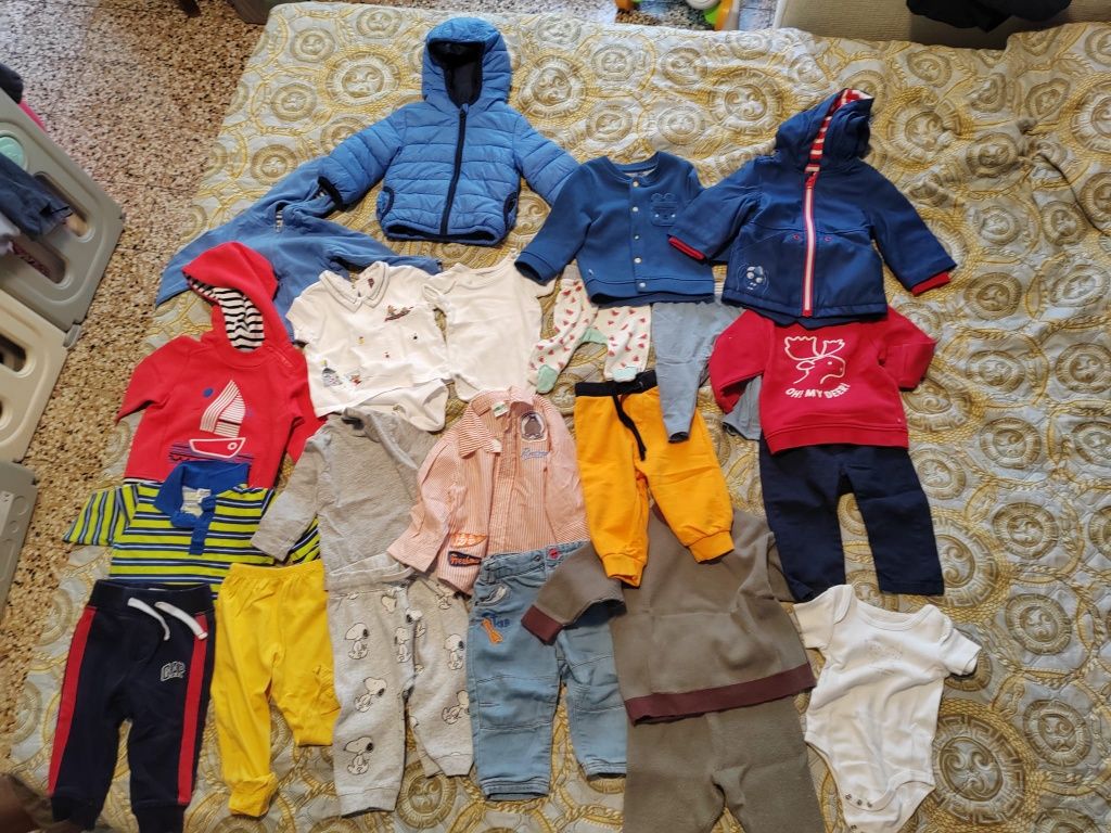 Дитячий одяг на хлопчика 270 одиниць, від народження до півтора року..