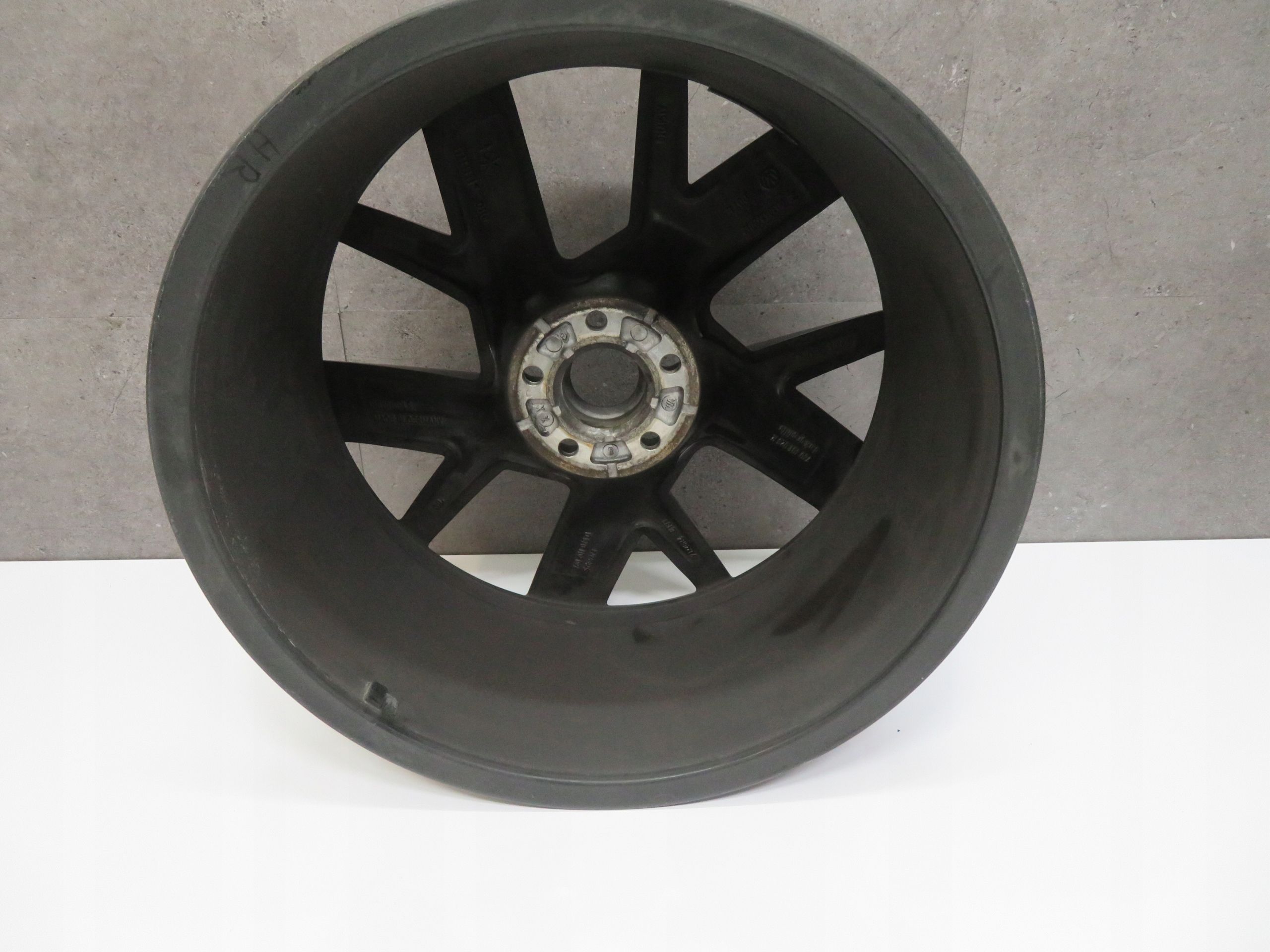 Felga Alufelga 20'' Vw Touareg Iii Cr7 R Line q r Et33