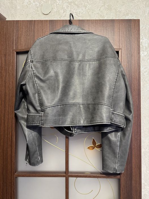 Жіноча укорочена косуха