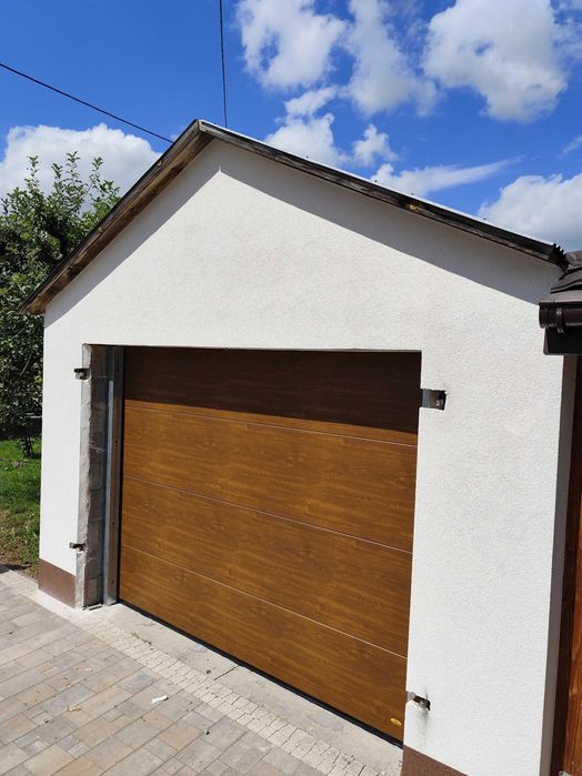 Automatyczna brama garażowa od producenta Jarmex.