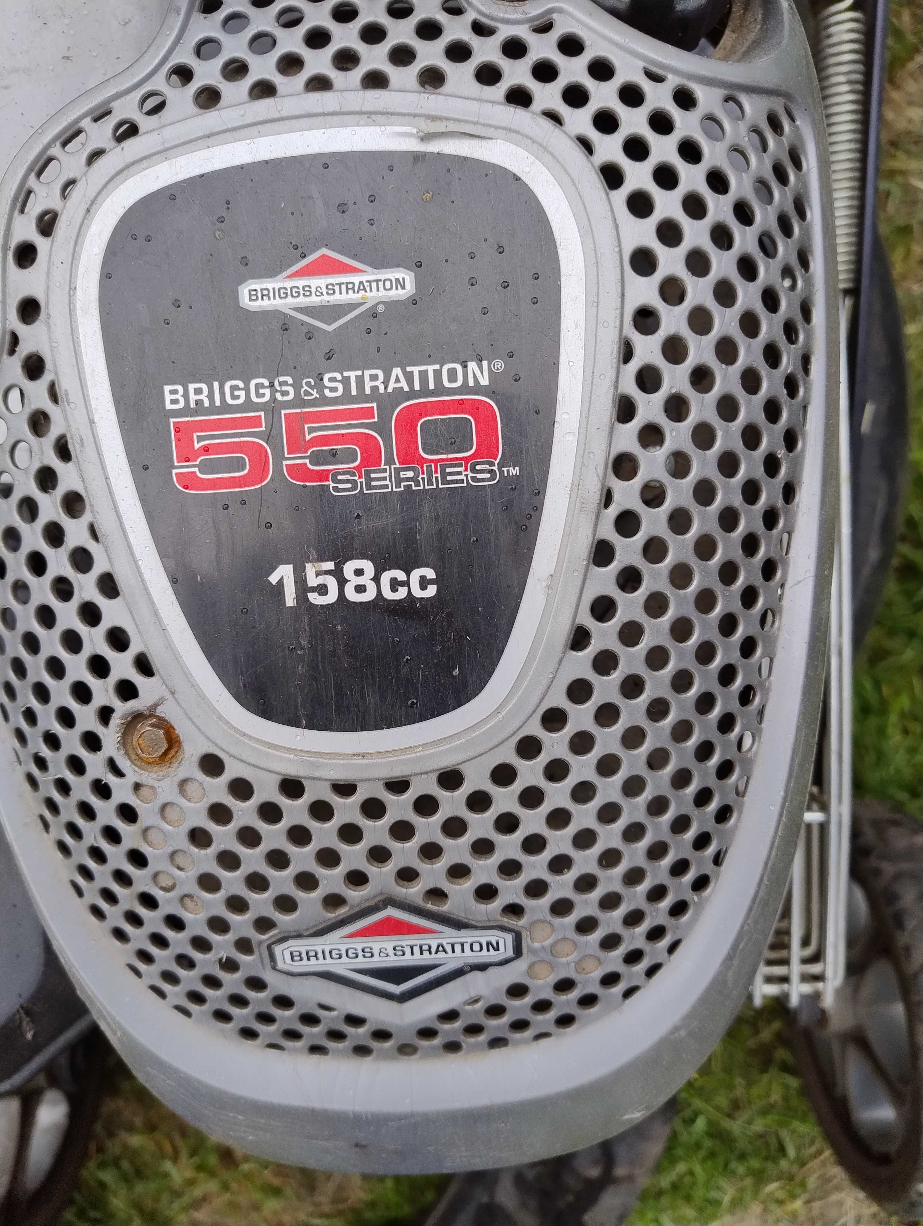 Silnik Briggs 550