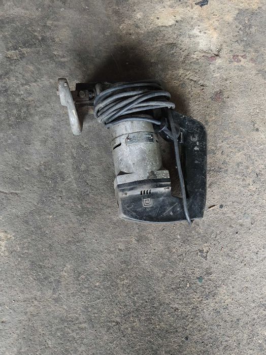 Nożyce elektryczne do cięcia blachy celma