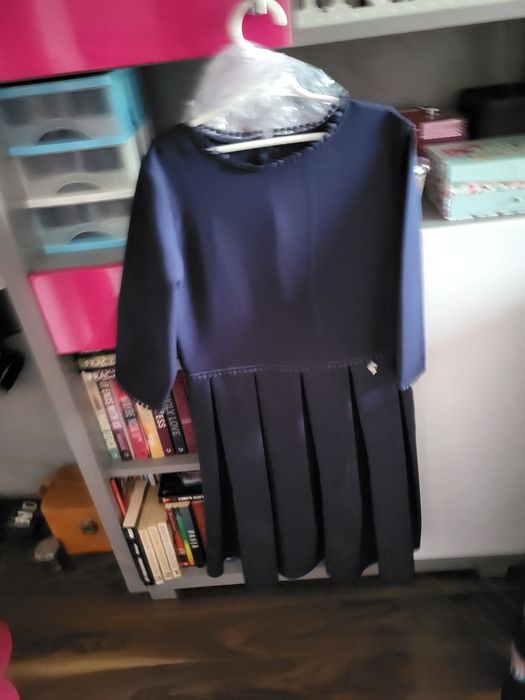 Sukienka granatowa galowa 164.