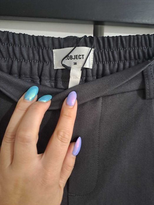 Spodnie damskie szare