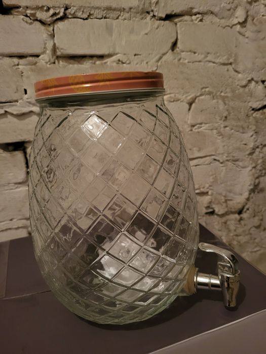 Słój z kranikiem 5,5 l