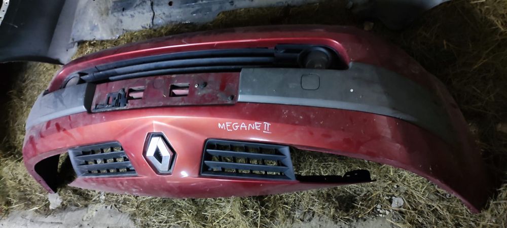 Zderzak przód przedni Renault Megane II