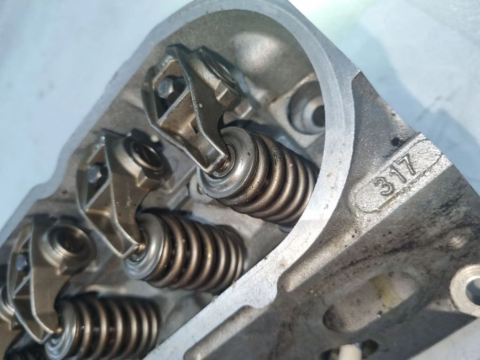 HUMMER H2 YUKON ESCALADE 6.0 V8 99-07R GŁOWICA SILNIKA 317 KOMPLETNA