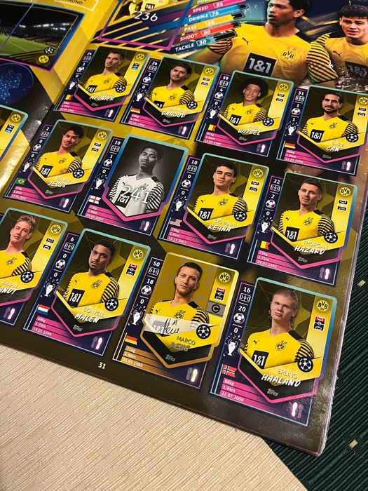 Caderneta Champions Topps