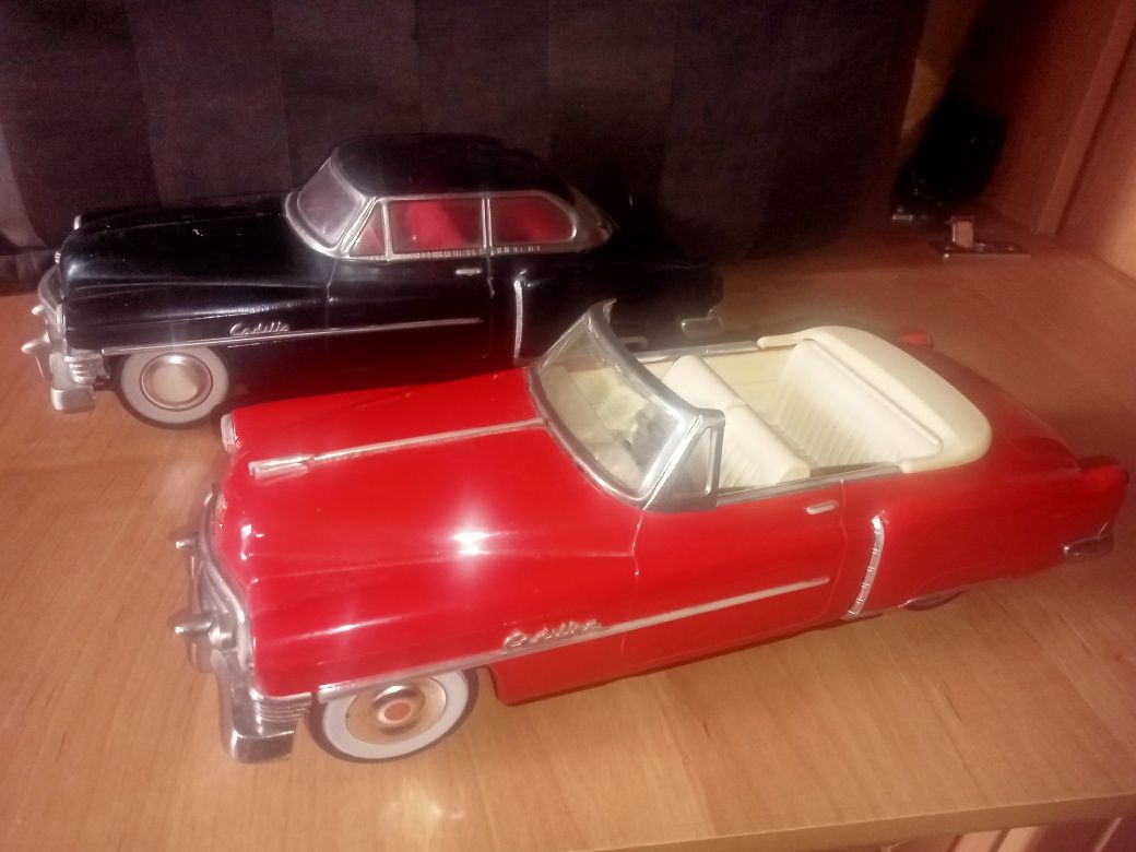Auto samochód zabawka na popych , stara , made in Japan Cadillac
