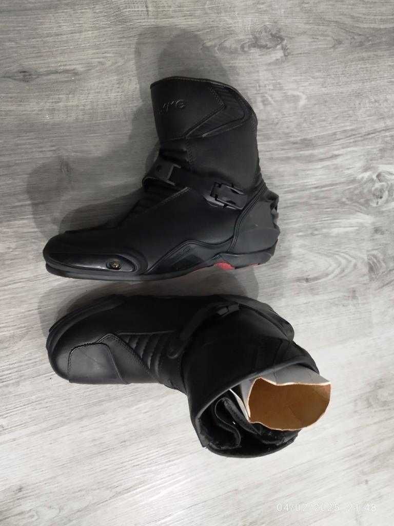 Botas Italianas Spyke Nº42 - Novas