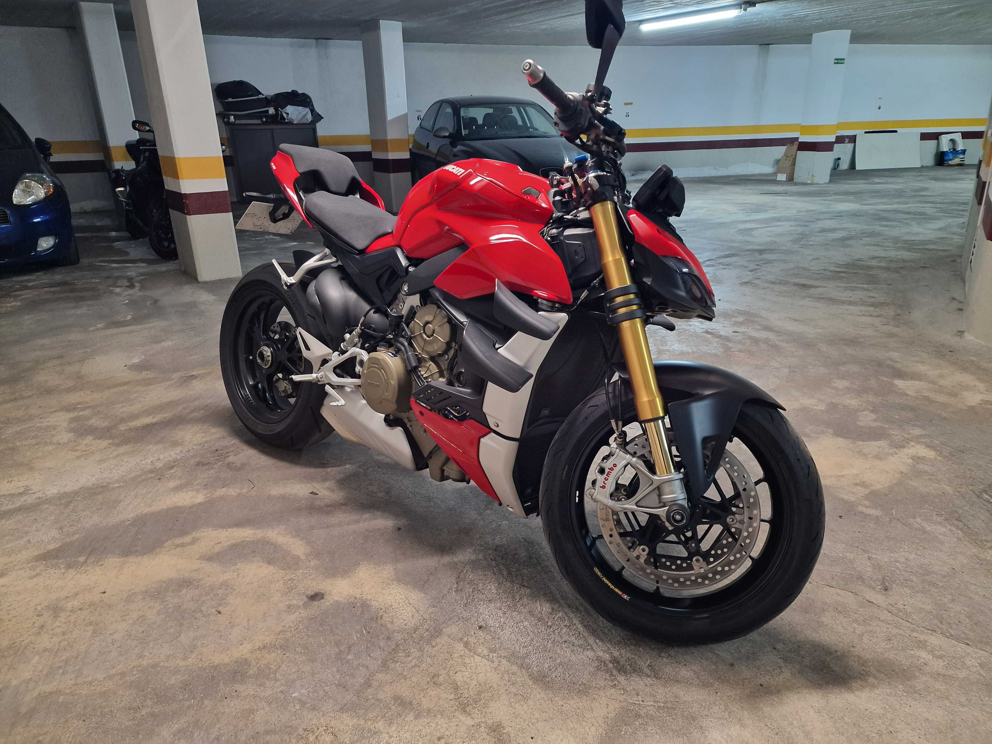 Ducati Streetfighter V4S 2020