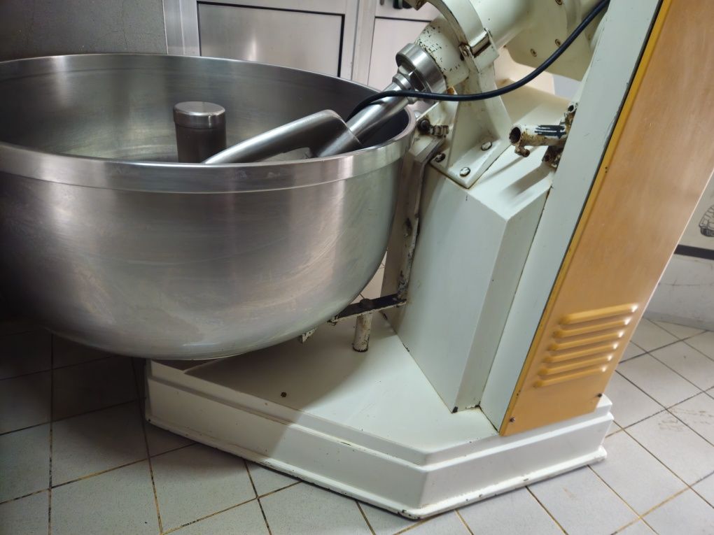 Amassadeira de pão 100kg